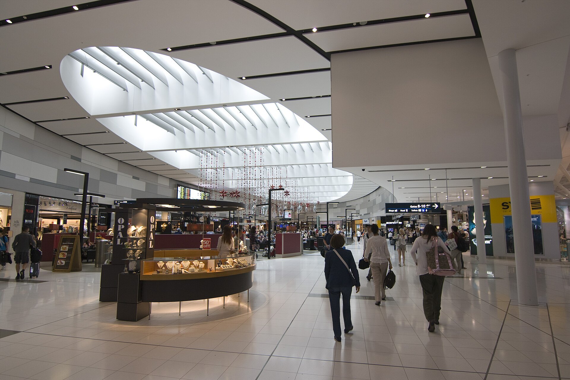 The departures concourse at Sydney Airport's international terminal